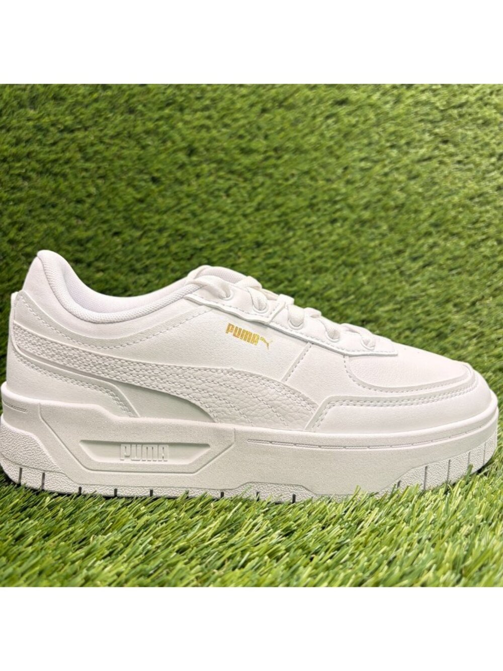 Puma Cali Dream Leather Womens Size 8.5 White Athletic Training Shoes Sneakers